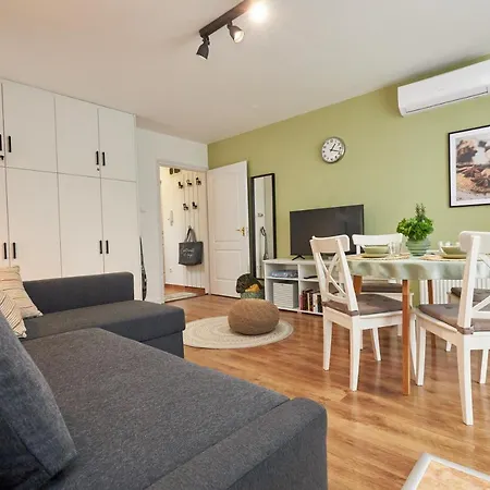 Apartment Fuszeres Apartman *